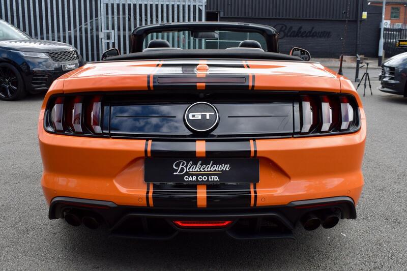 Ford Mustang view 7