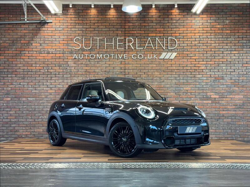 Mini Hatch main image