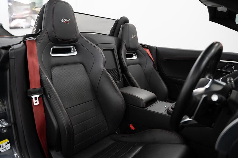 Jaguar F-Type view 4