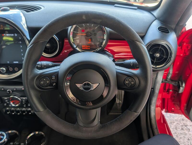 Mini Cooper view 4