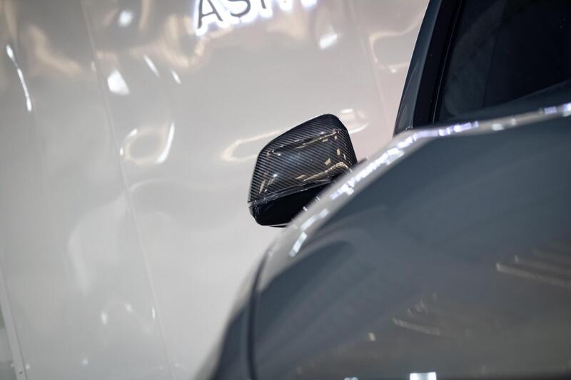 BMW X7 view 5