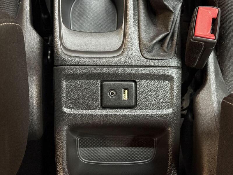 Vauxhall Astra view 25