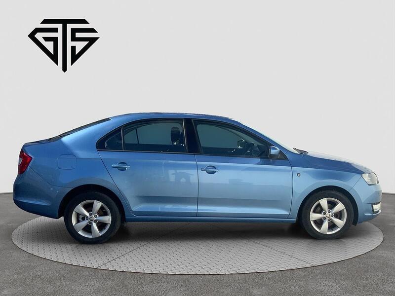 Skoda Rapid view 2
