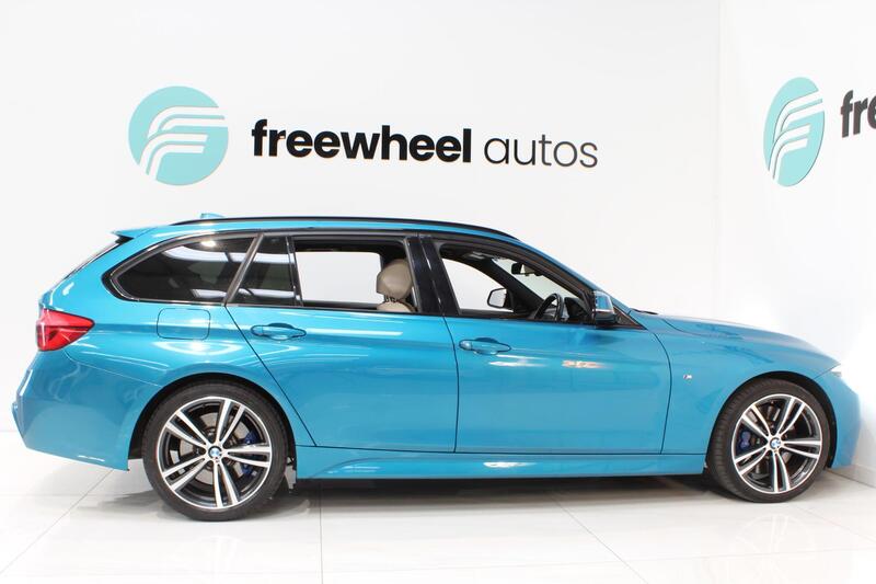 2016 BMW 3 Series in Blue — image 22 of 69