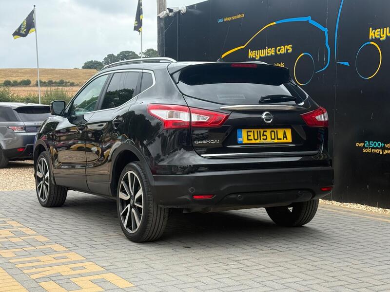 Nissan Qashqai view 3
