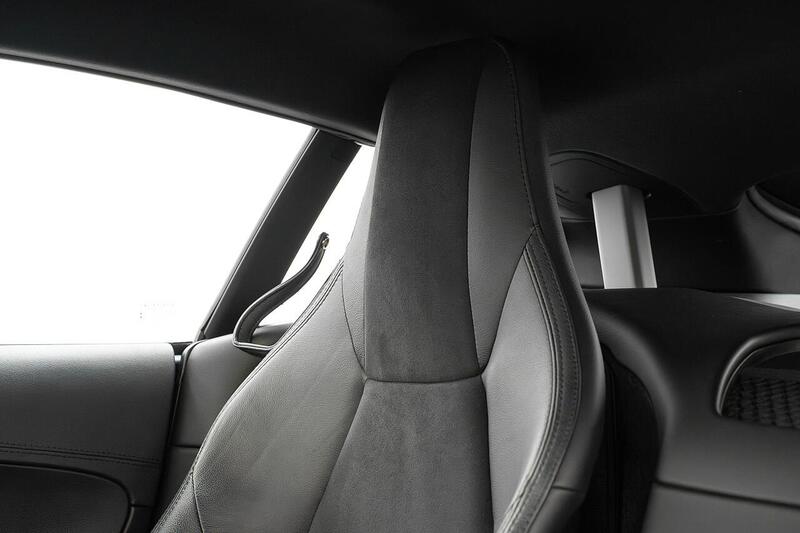 Jaguar F-Type view 5