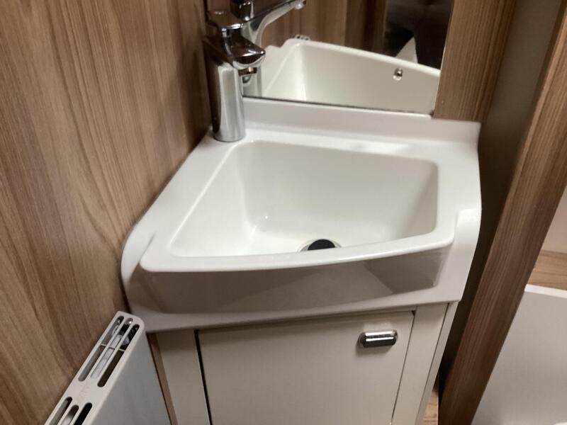Swift Kon-Tiki Sport 599 — image 32