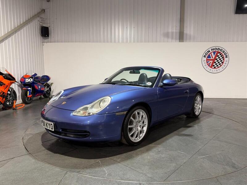 Porsche 911 view 2