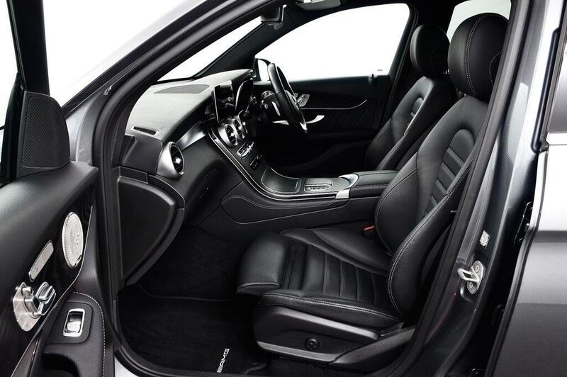 Mercedes-Benz Mercedes-Benz GLC view 2