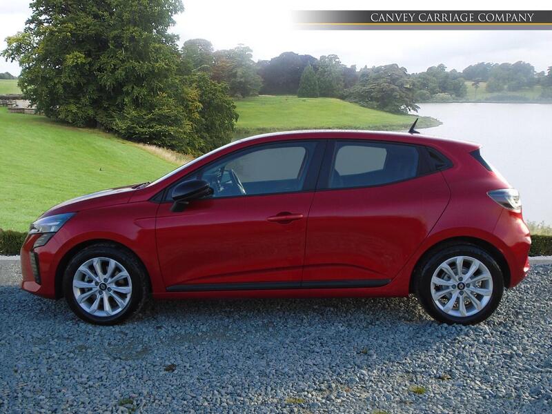 Renault Clio view 6