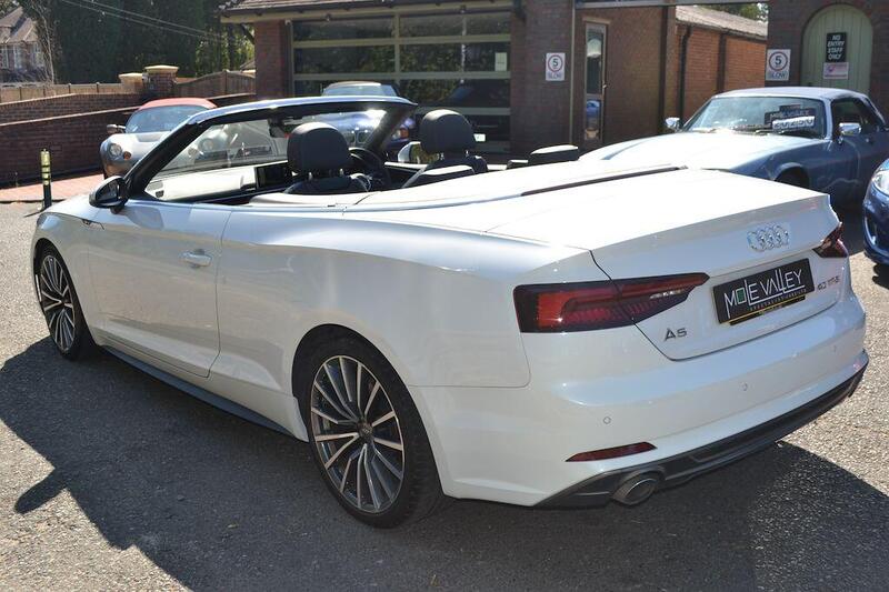Audi A5 view 4