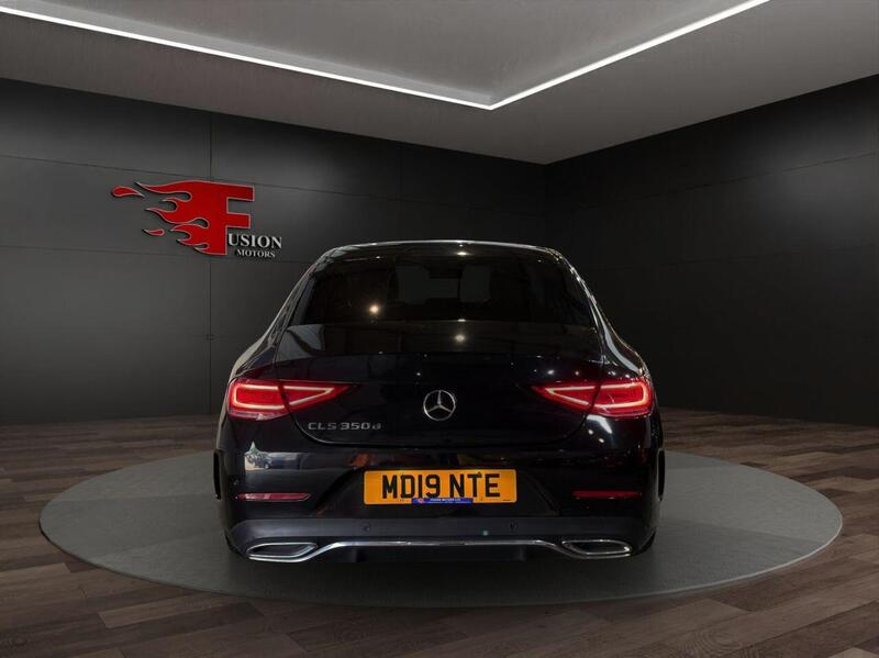Mercedes-Benz Mercedes-Benz CLS view 6
