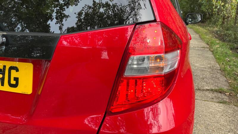 2015 Honda Jazz — photo 22