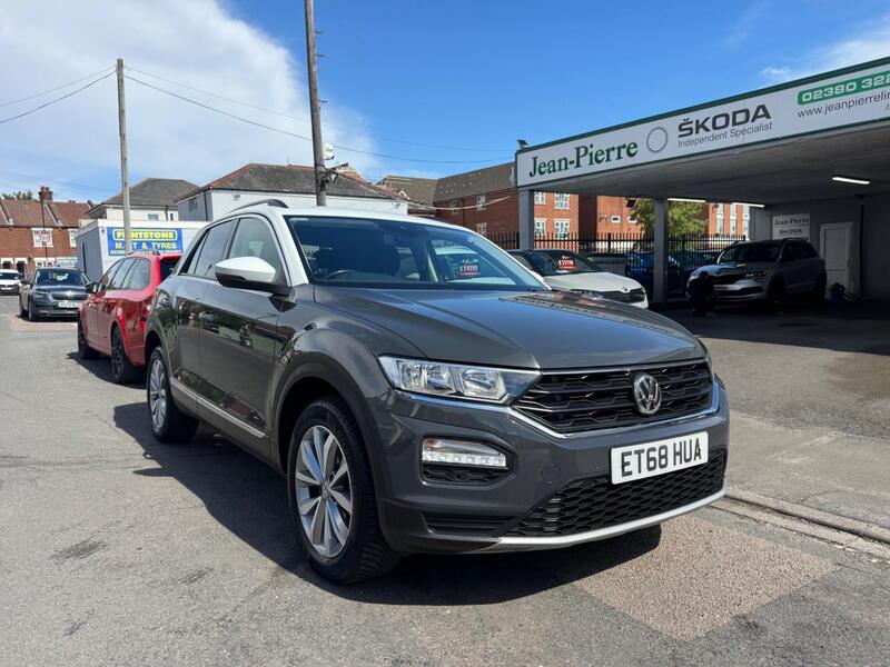 2019 Volkswagen T-Roc in Grey for sale