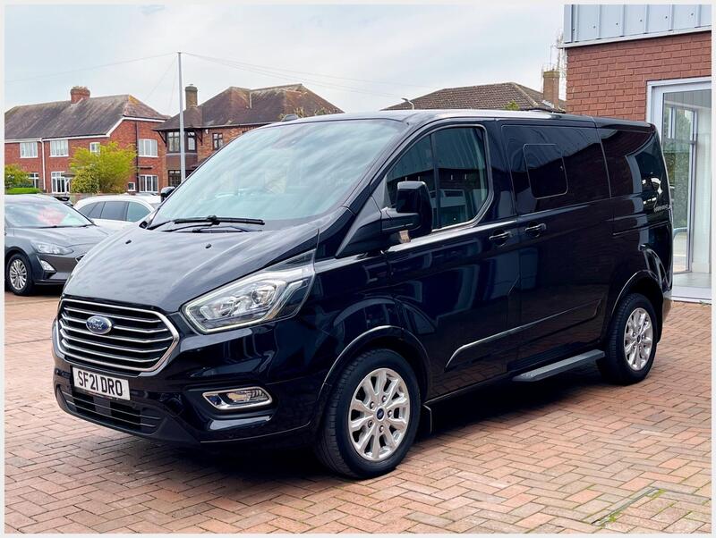Ford Tourneo Custom view 37