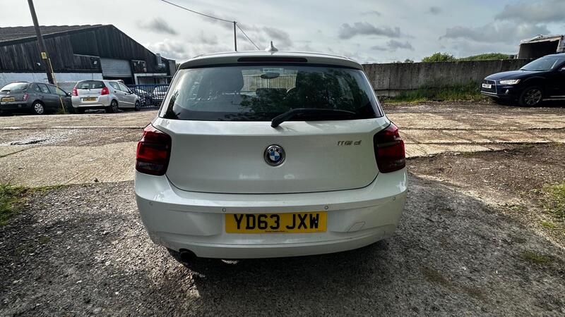 2013 BMW 1 Series — photo 6