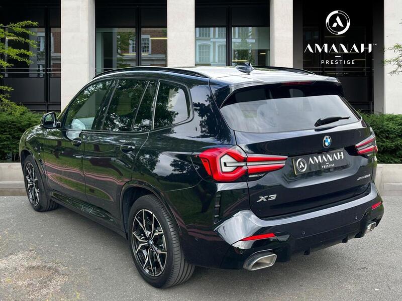 BMW X3 view 5