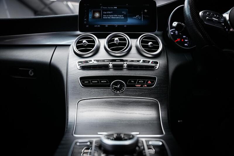 Mercedes-Benz C-Class view 7