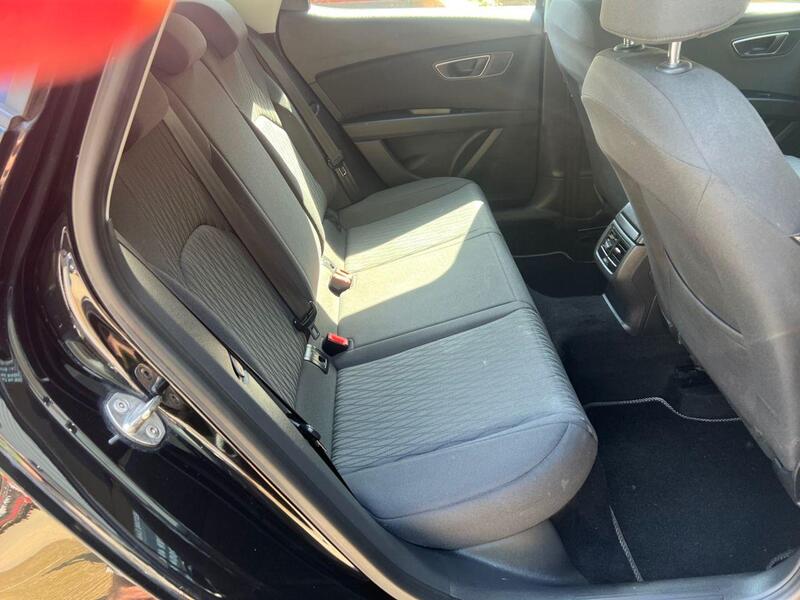 Seat Leon view 10