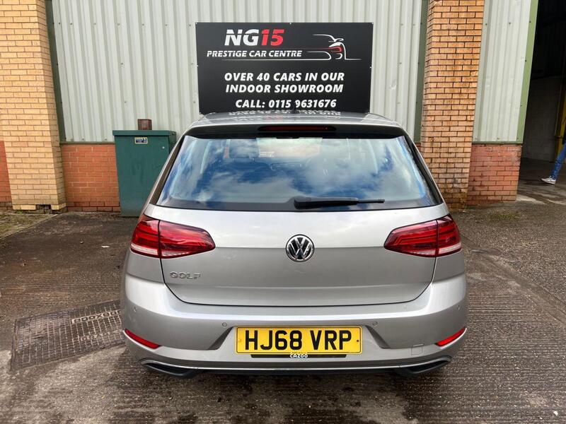 Volkswagen Golf view 7