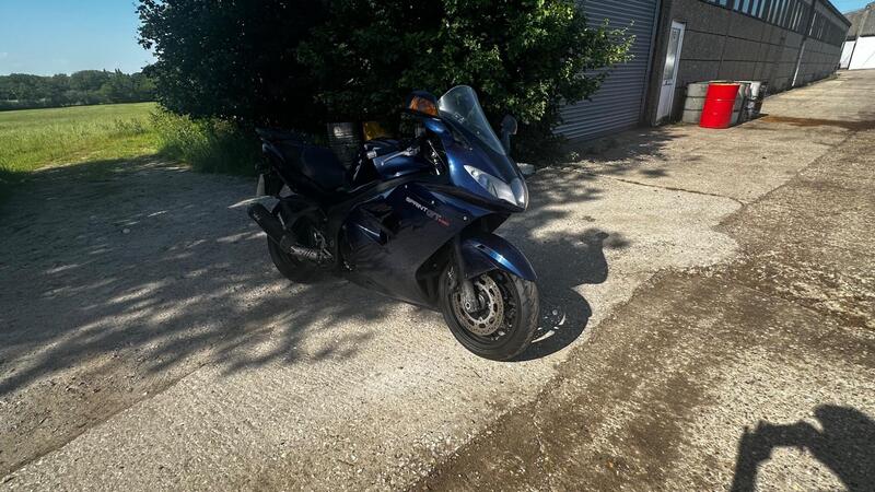 2011 Triumph Sprint GT 1050 — photo 3