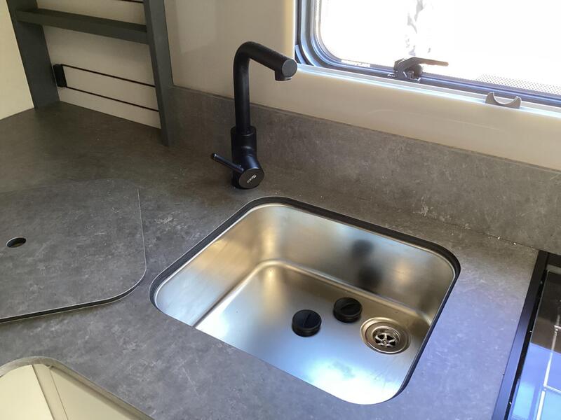 Auto-Trail F-Line F62 — image 21
