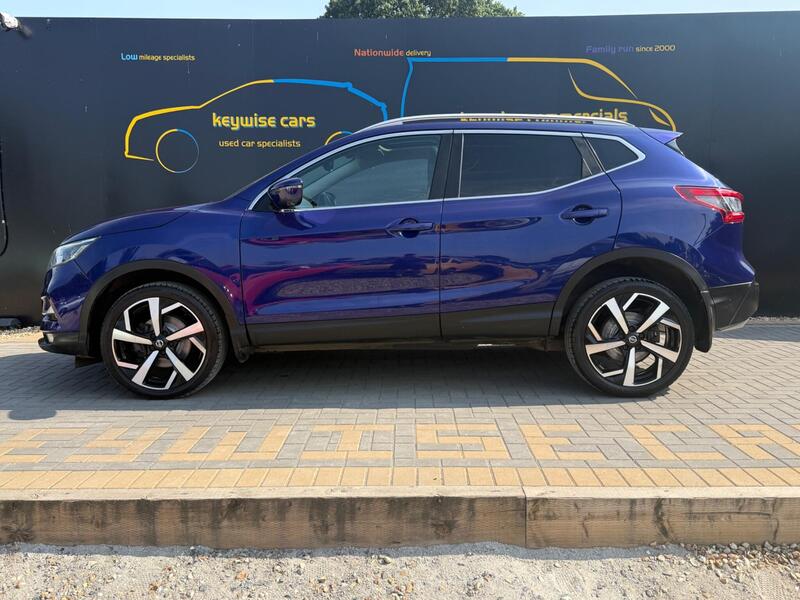 Nissan Qashqai view 2
