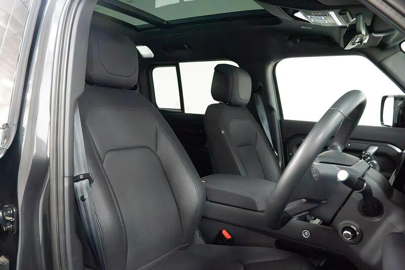 Land Rover Defender 110 view 2