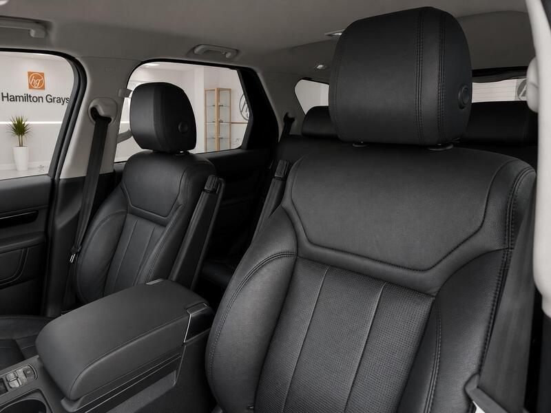 Land Rover Discovery 3 view 6
