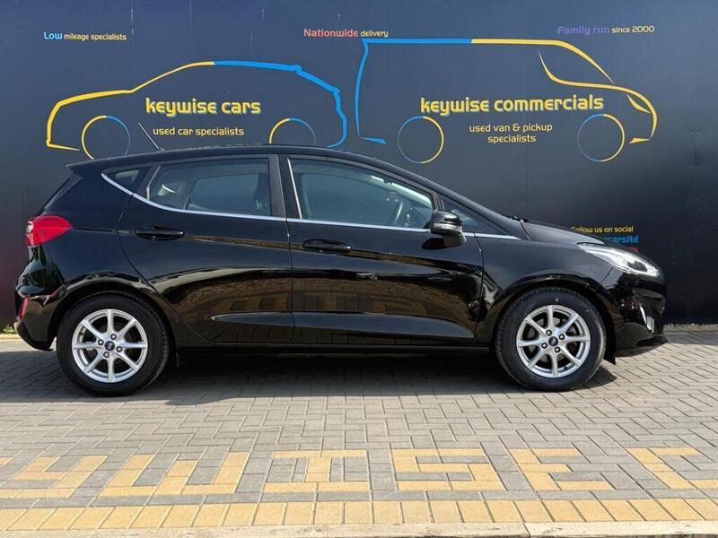Ford Fiesta view 6