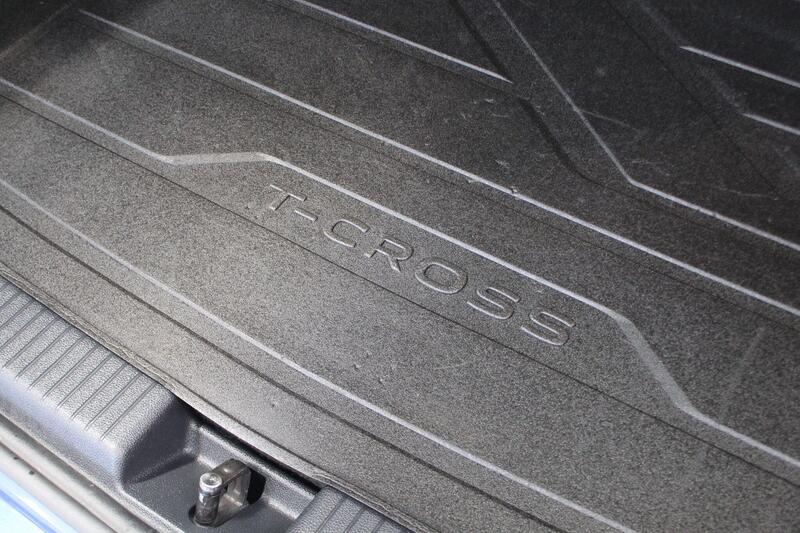2021 Volkswagen T-Cross in Blue — image 29 of 76