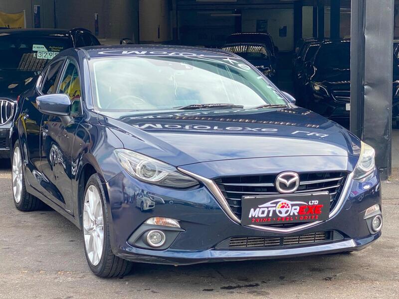 Mazda Mazda3 view 3
