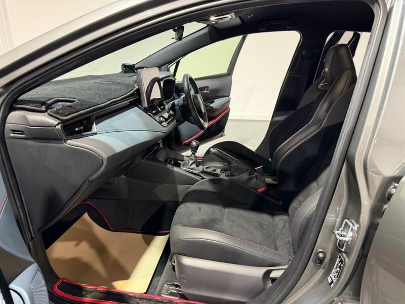 Toyota Corolla view 6