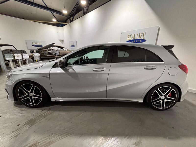 D8f12ee7f0dd4fbb8ad5e2e44649b63c