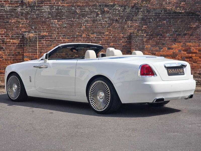 Rolls-Royce Dawn view 3
