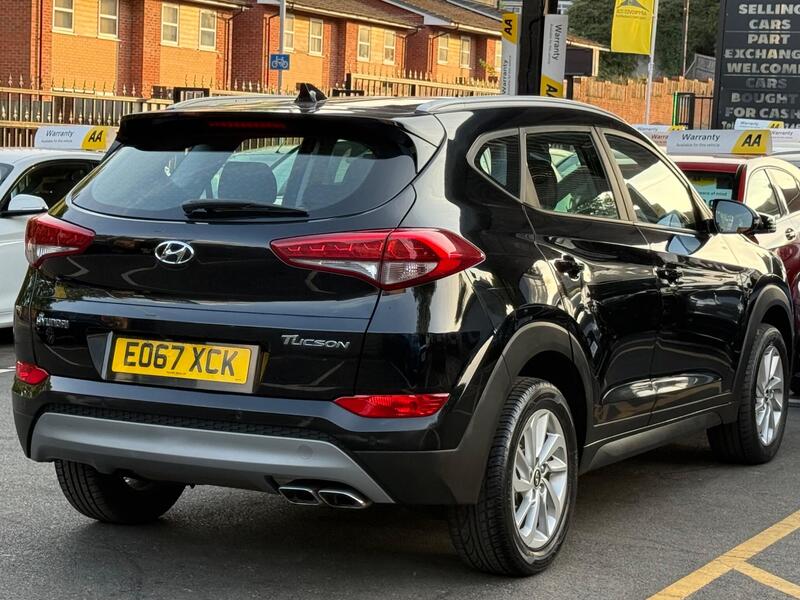 Hyundai Tucson view 2