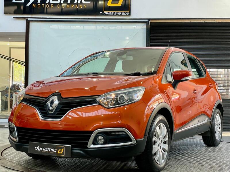 Renault Captur main image