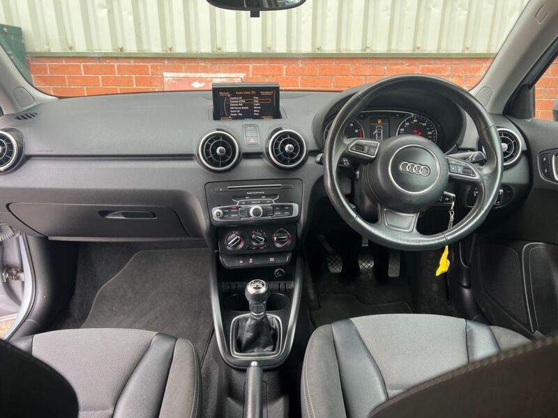 Audi A1 view 16