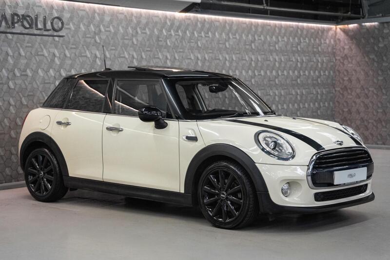 Mini Hatch view 4