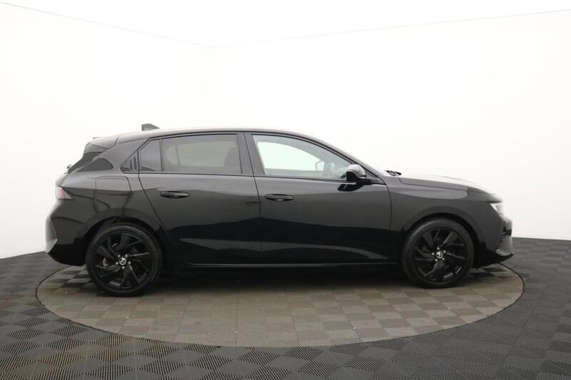 Vauxhall Astra view 2