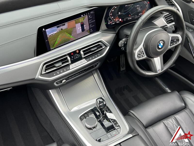 BMW X5 view 3