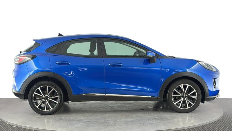 Ford Puma view 3