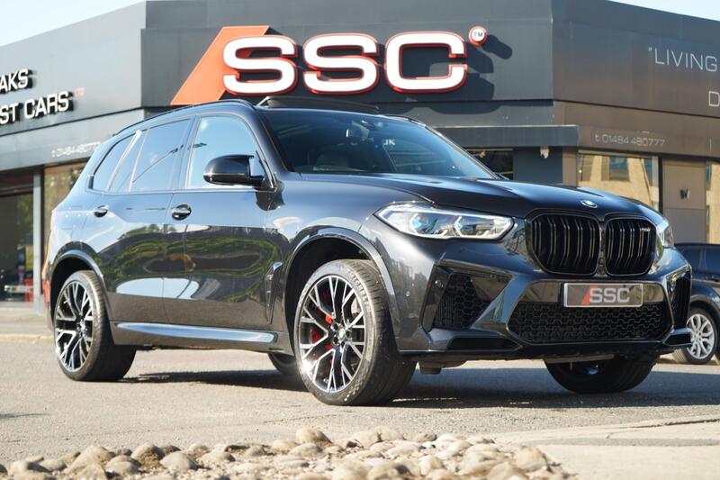 BMW X5 BMW X5 M view 4