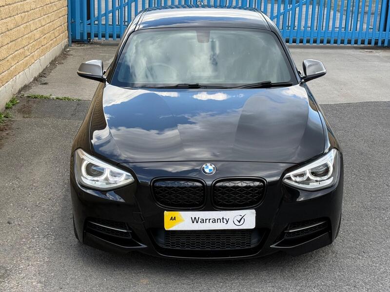 BMW 1 Series view 5