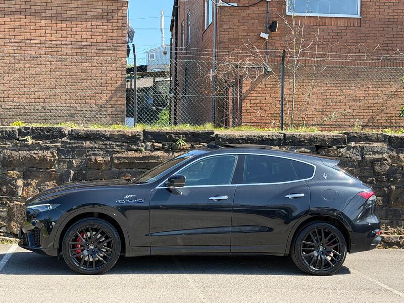Maserati Levante view 4