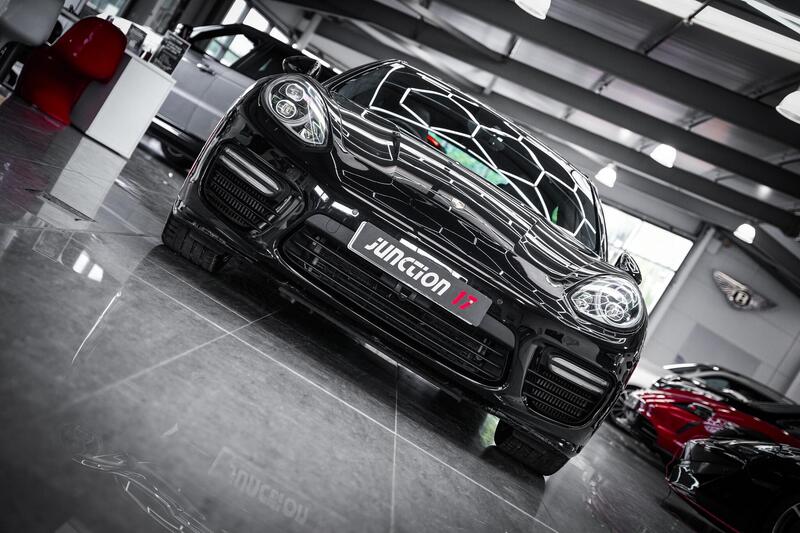 Porsche Panamera view 3