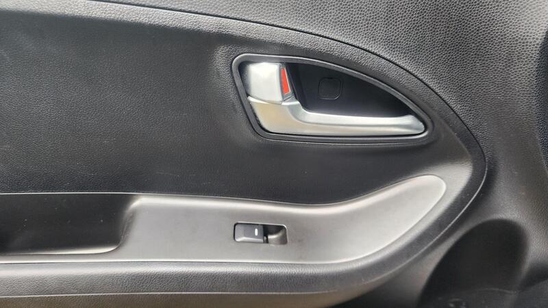 2013 Kia Picanto — photo 42