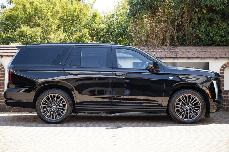 Cadillac Escalade view 3