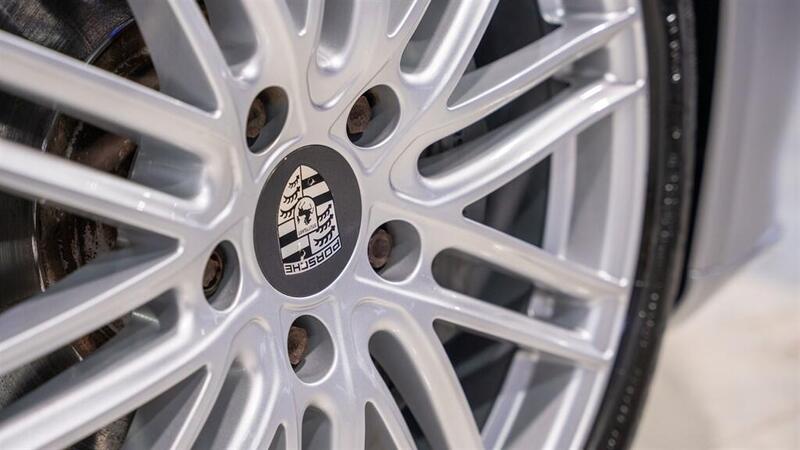 Porsche Panamera view 7