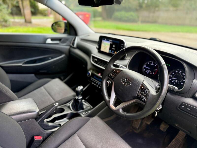 Hyundai Tucson view 2